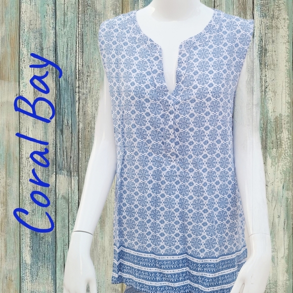 Coral Bay blue Sleeveless Blouse - Picture 2 of 6